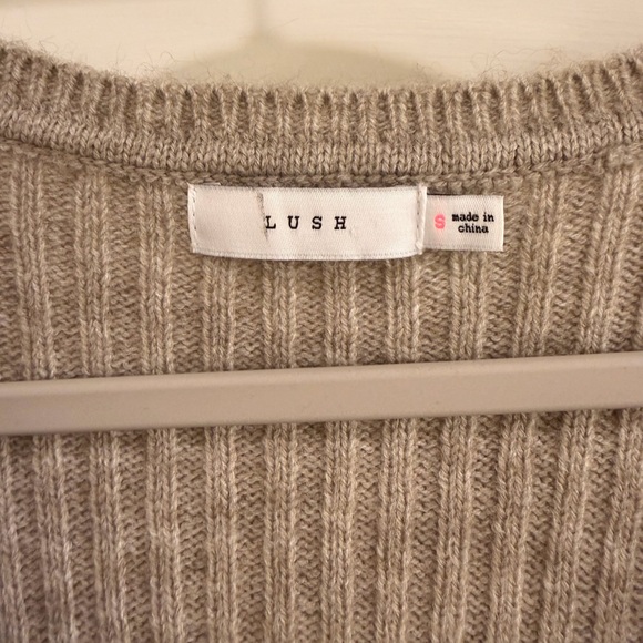 Lush Ballon Sleeve Sweater Dress - Picture 4 of 5